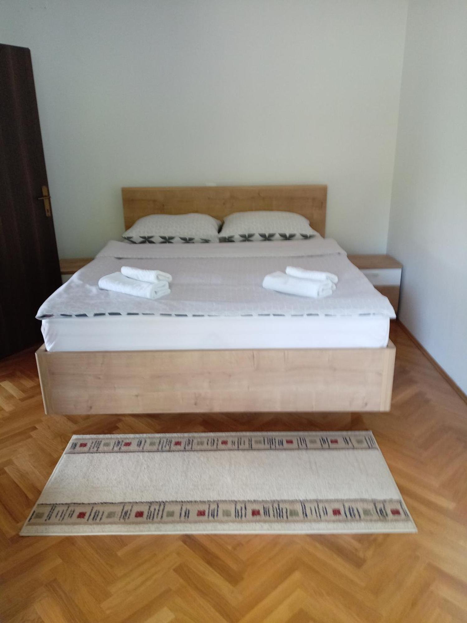Apartmani Suzana Crikvenica Exterior foto